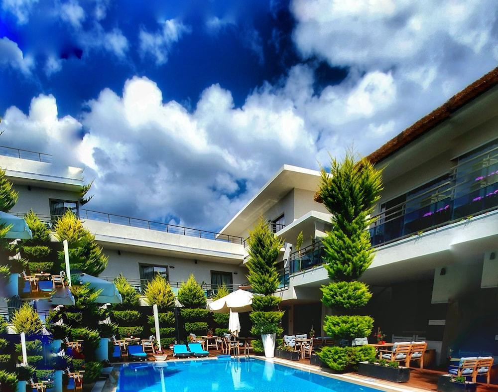 The D Hotel Cesme Resort Exteriör bild